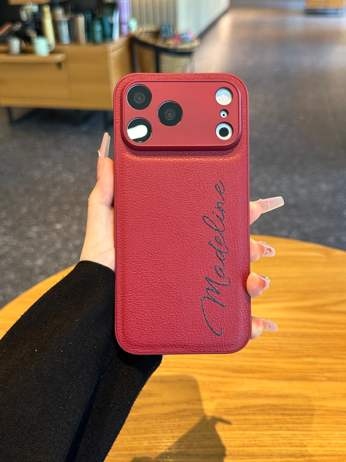 Personalized Script Name Leather Phone Case – Cute Fashion Style Made for You